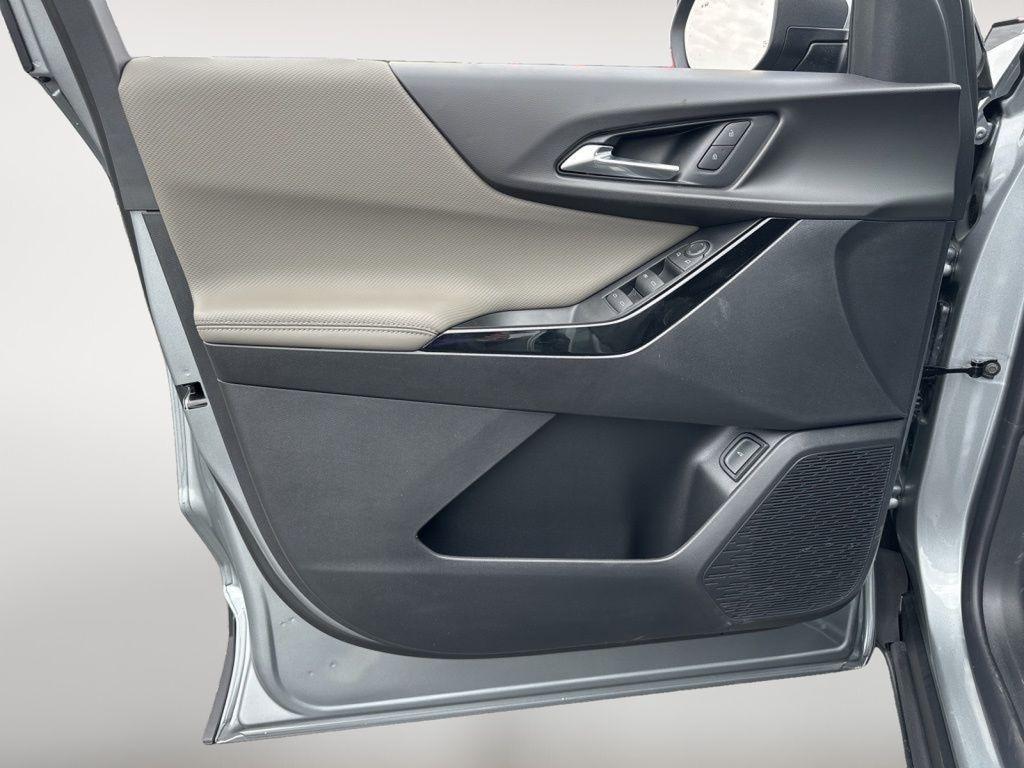new 2026 Chevrolet Equinox car, priced at $31,758