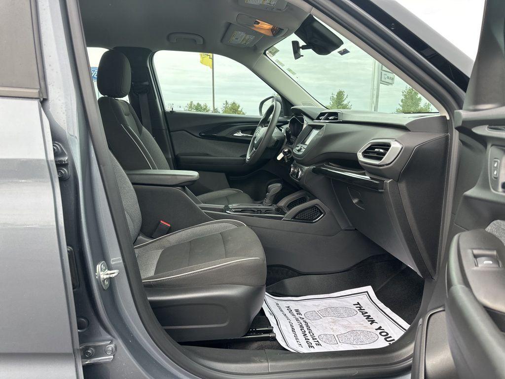 used 2021 Chevrolet TrailBlazer car, priced at $14,640