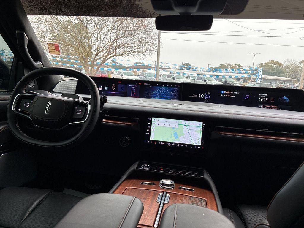 used 2025 Lincoln Navigator car, priced at $108,900