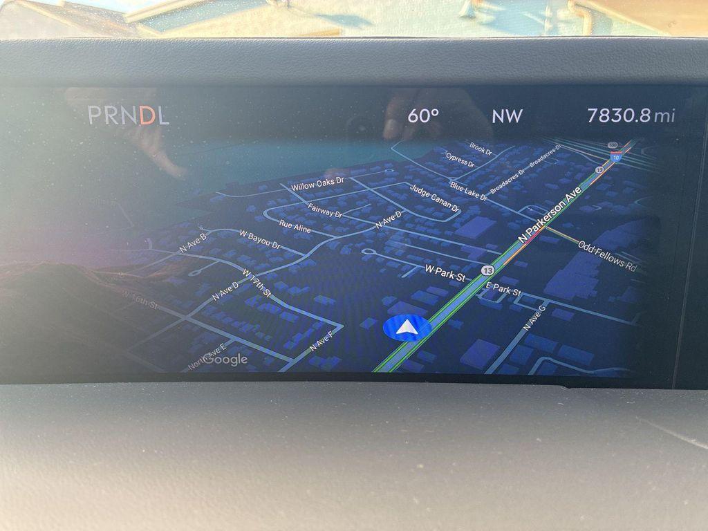 used 2025 Lincoln Nautilus car, priced at $52,500