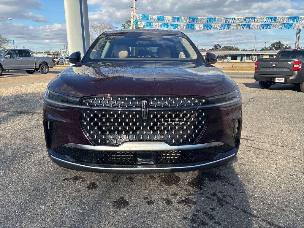 used 2025 Lincoln Nautilus car, priced at $52,500