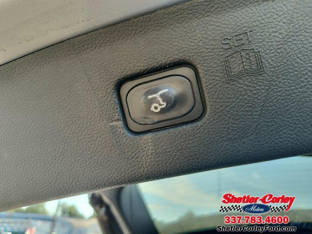 used 2022 Ford Edge car, priced at $19,875