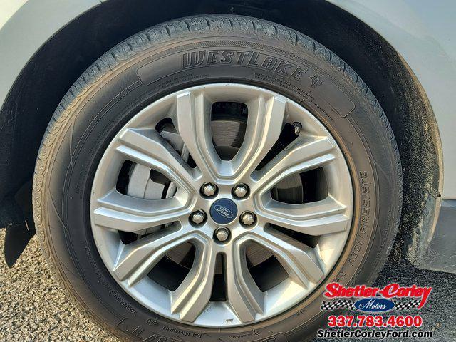 used 2022 Ford Edge car, priced at $19,875