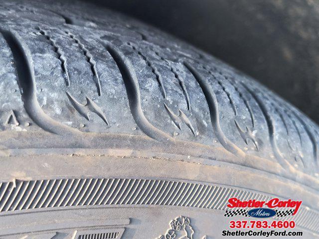 used 2022 Ford Edge car, priced at $19,875