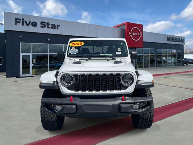 used 2025 Jeep Gladiator car, priced at $47,064