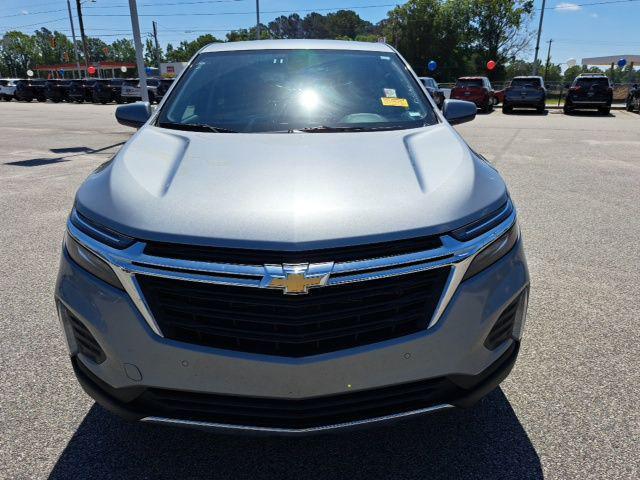 used 2024 Chevrolet Equinox car, priced at $22,495