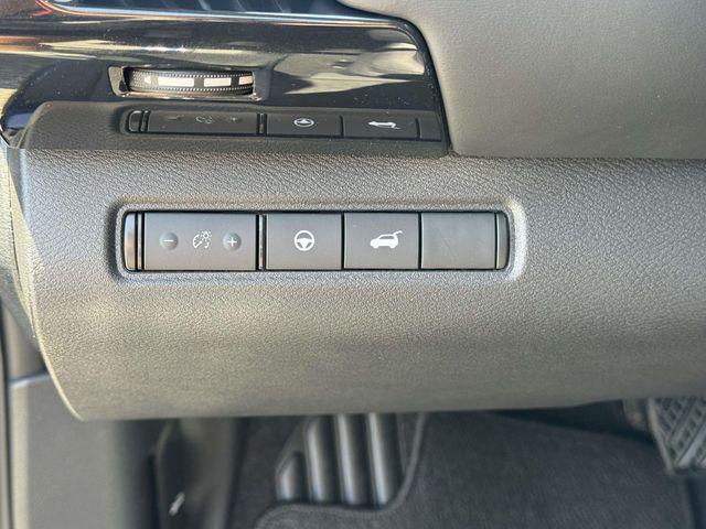 new 2026 Nissan Pathfinder car, priced at $38,875