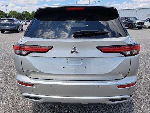 used 2024 Mitsubishi Outlander car, priced at $23,427