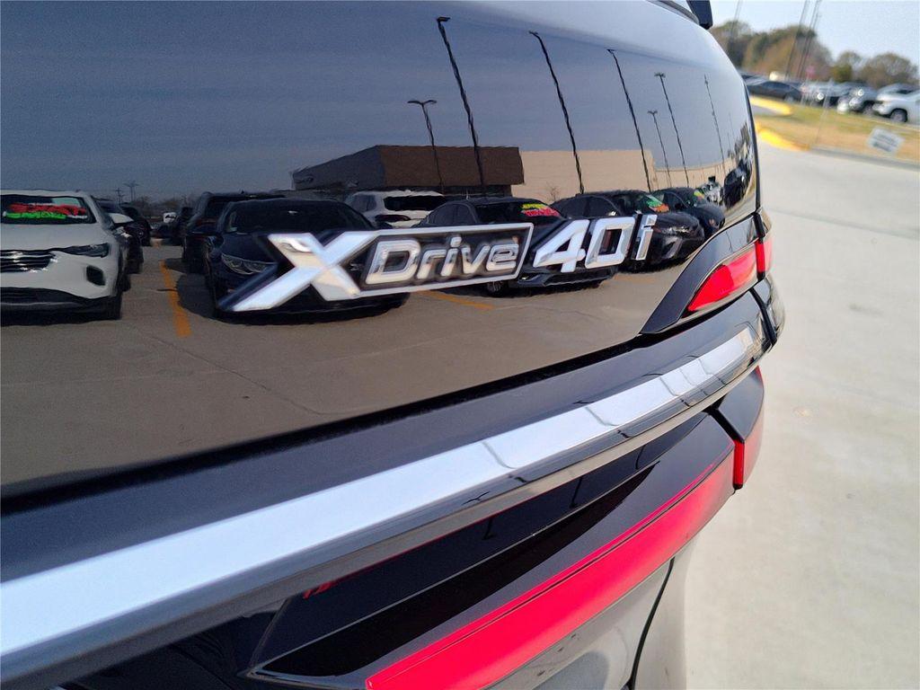 new 2026 BMW X7 car, priced at $97,995