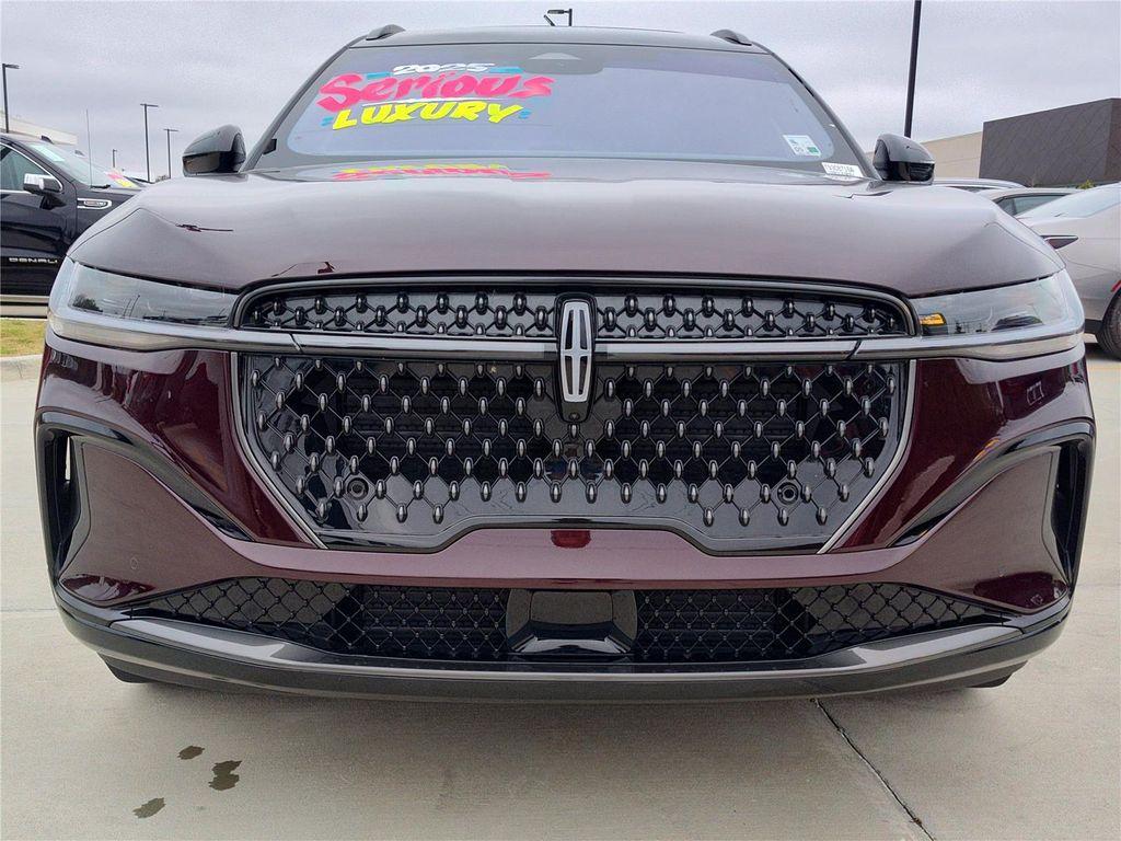 used 2025 Lincoln Nautilus car, priced at $60,790