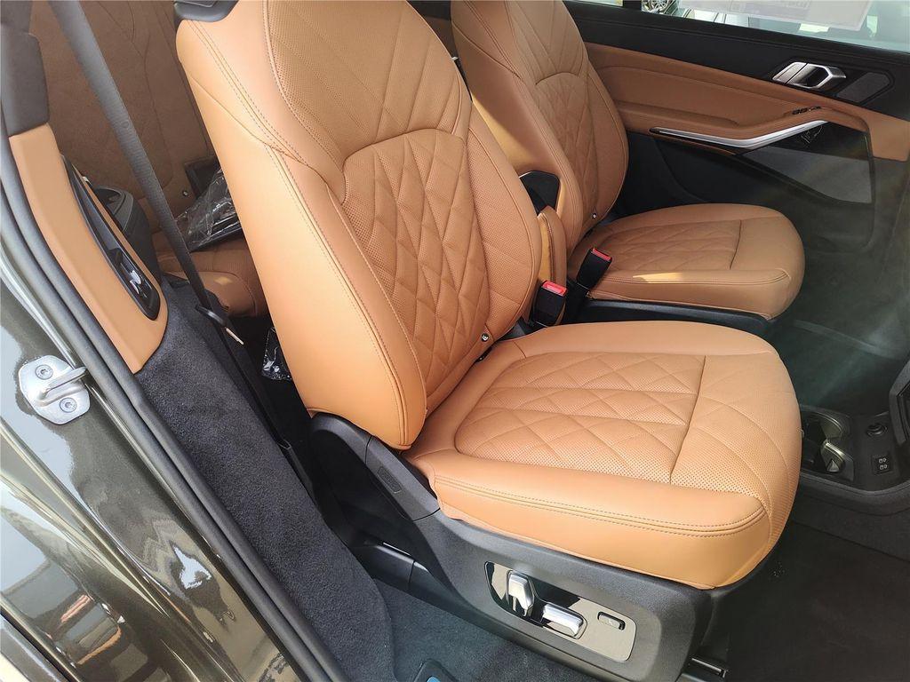 new 2026 BMW X7 car, priced at $103,995