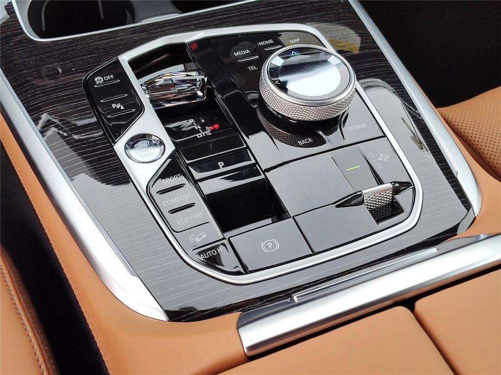 new 2026 BMW X7 car, priced at $103,995