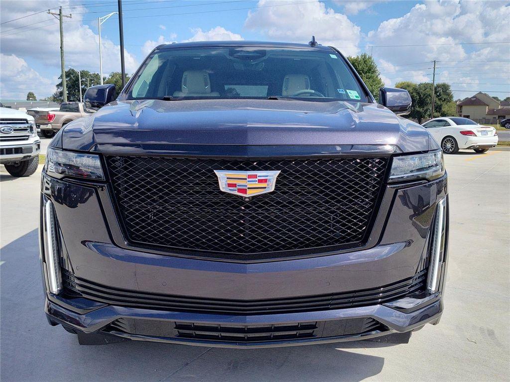 used 2023 Cadillac Escalade ESV car, priced at $78,790