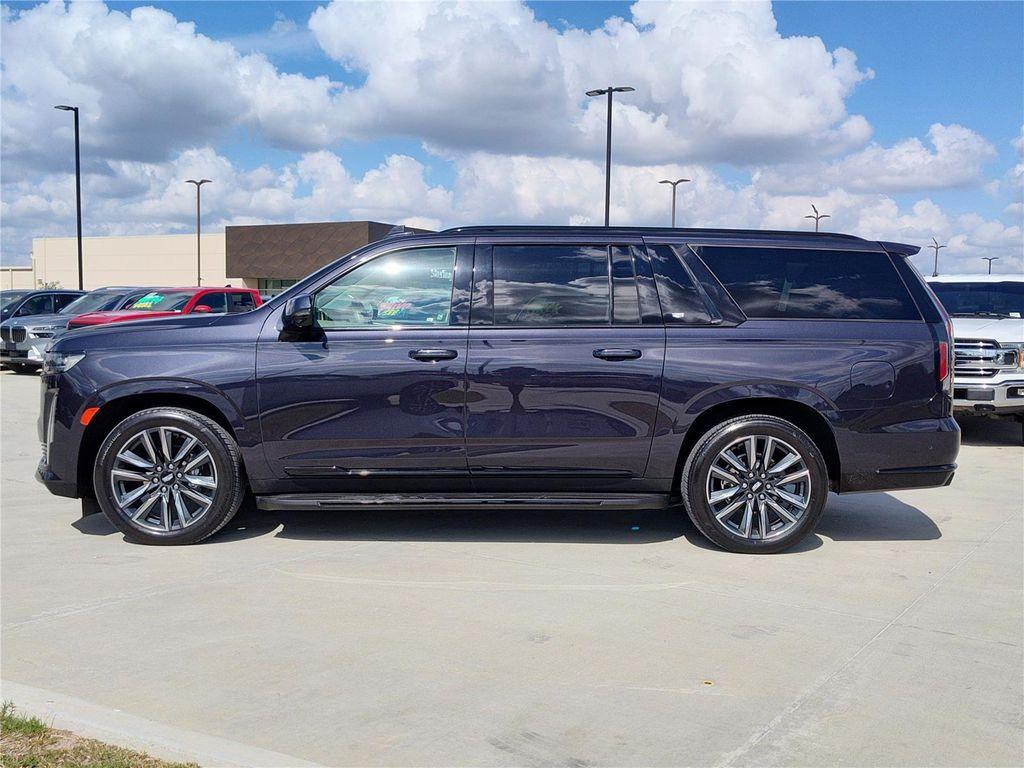 used 2023 Cadillac Escalade ESV car, priced at $78,790