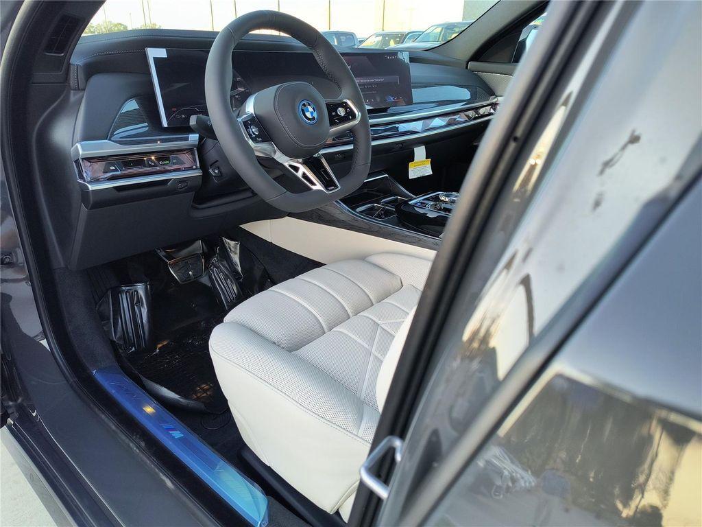 new 2026 BMW i7 car, priced at $125,525