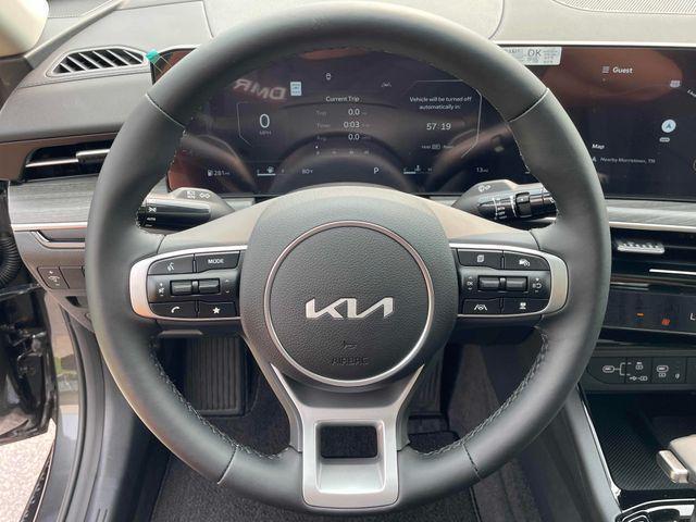 new 2025 Kia K5 car, priced at $35,371