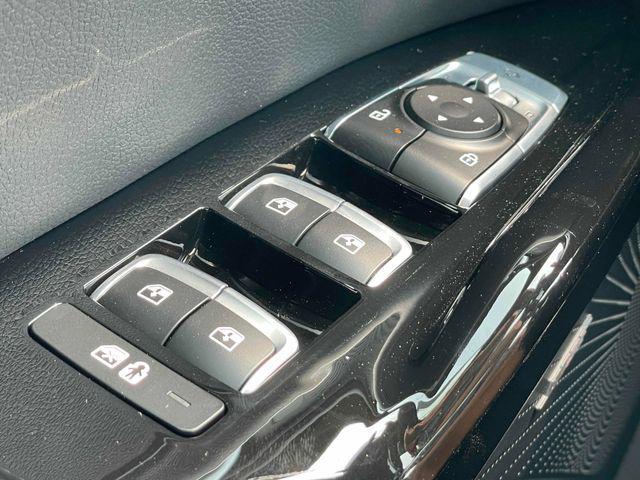 new 2025 Kia K5 car, priced at $35,371