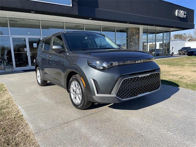 new 2025 Kia Soul car, priced at $21,749