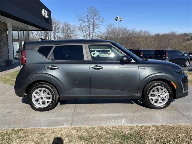 new 2025 Kia Soul car, priced at $21,749
