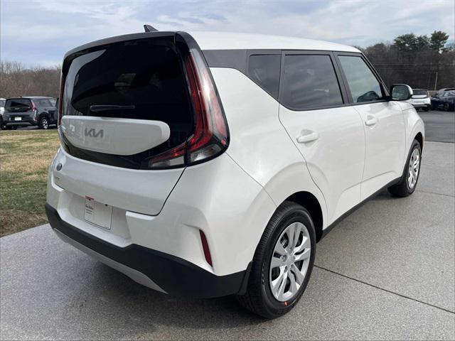 new 2025 Kia Soul car, priced at $21,717
