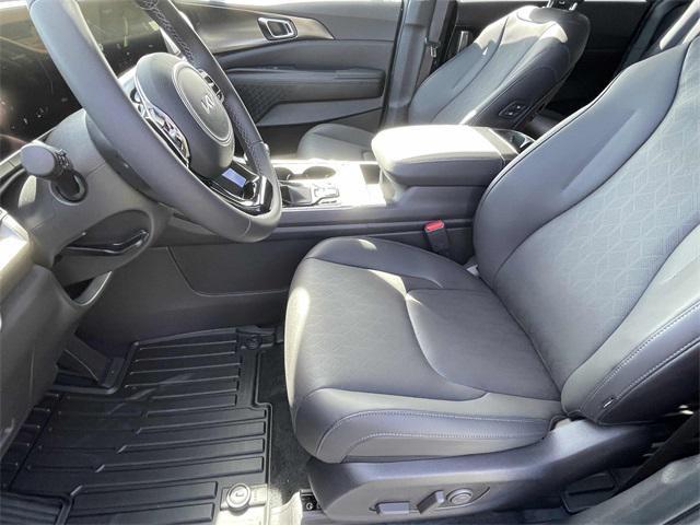 new 2026 Kia Carnival car, priced at $45,872