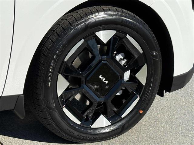 new 2026 Kia Carnival car, priced at $41,479