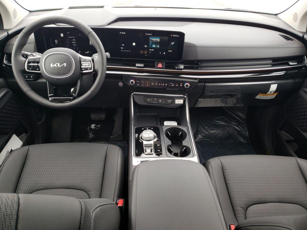 new 2026 Kia Carnival Hybrid car, priced at $52,795