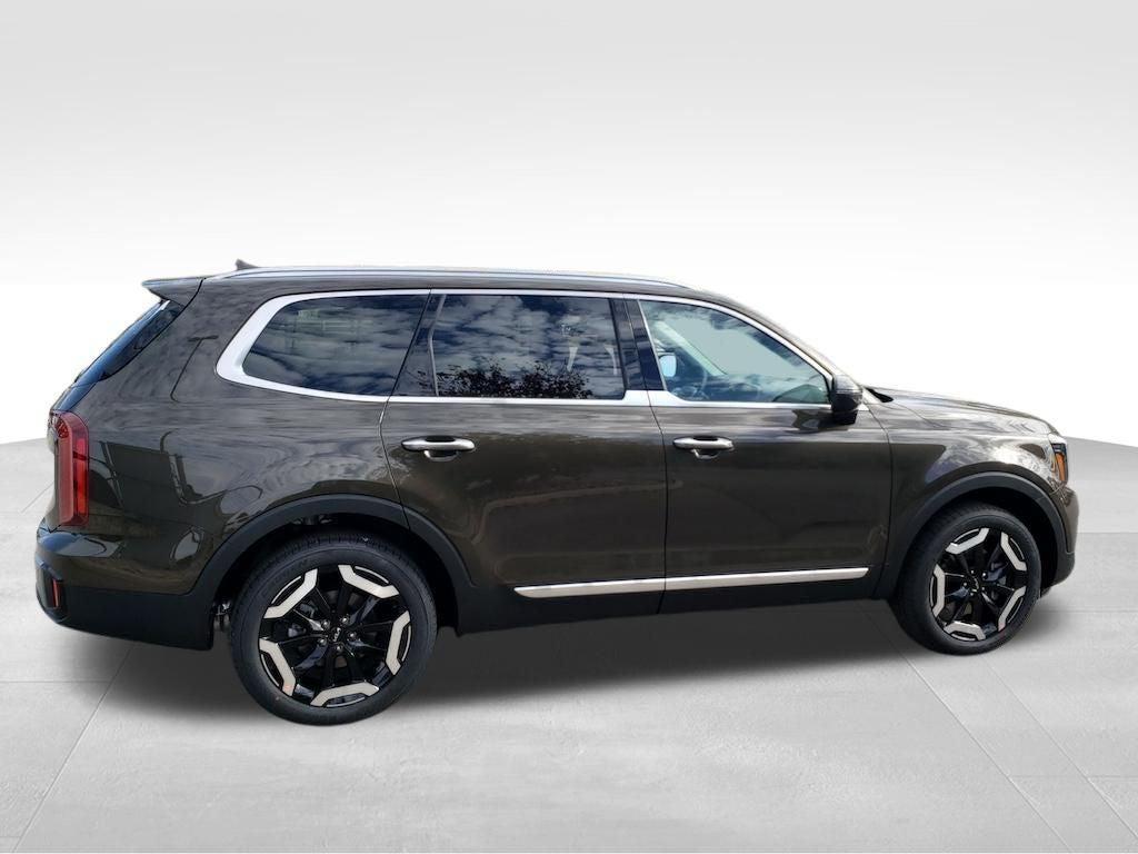 new 2025 Kia Telluride car, priced at $38,639