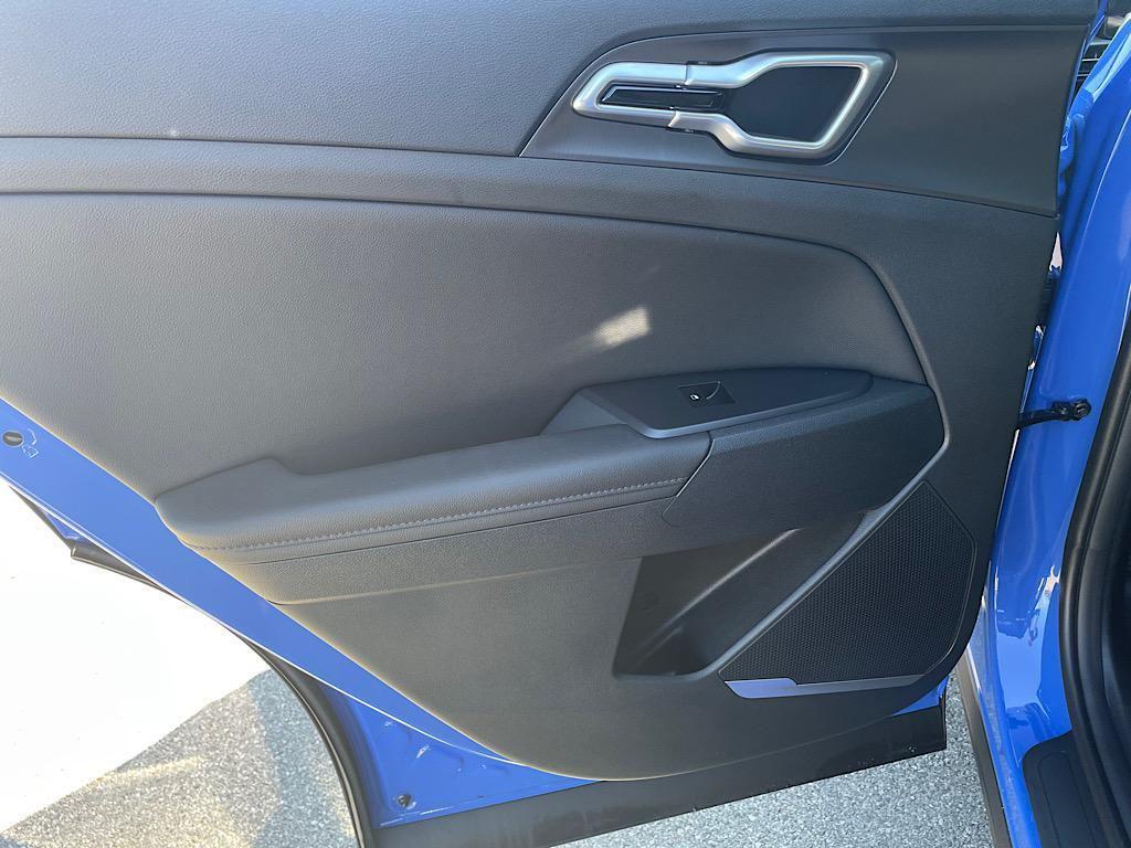 new 2026 Kia Sportage car, priced at $29,533