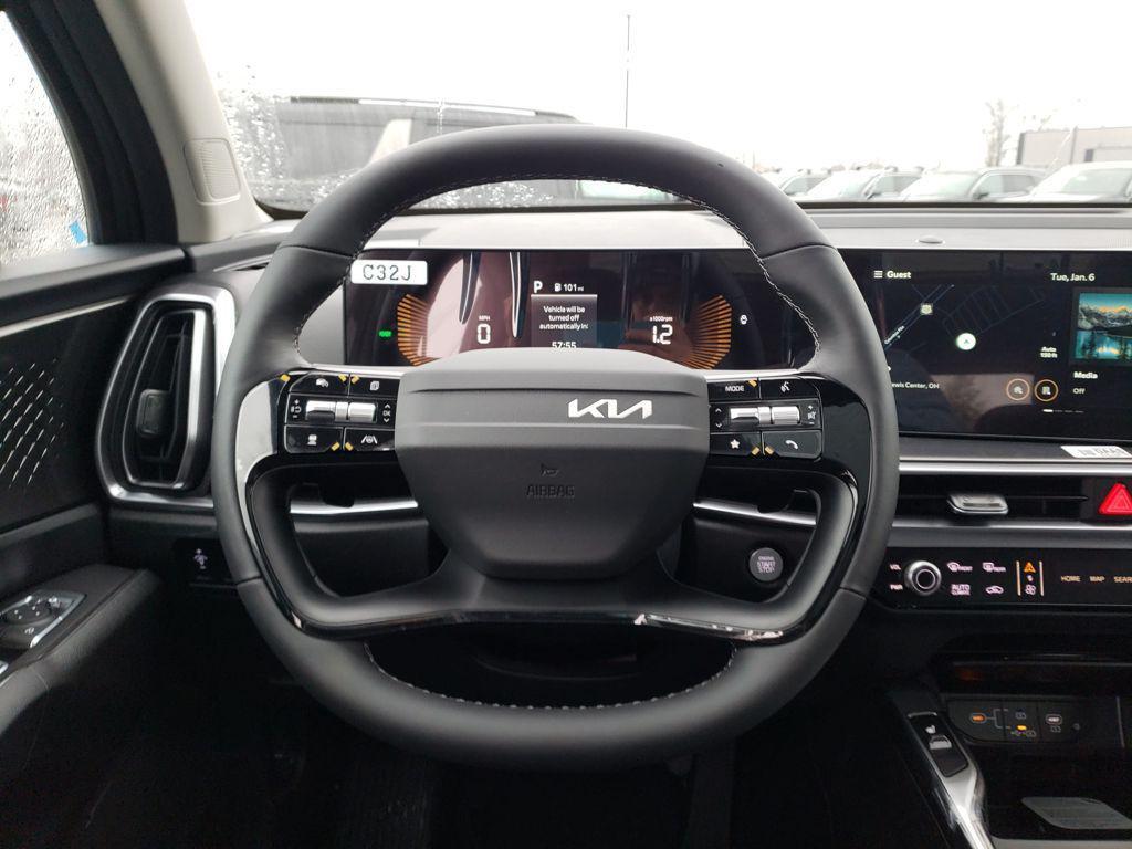new 2026 Kia Sorento Hybrid car, priced at $40,978