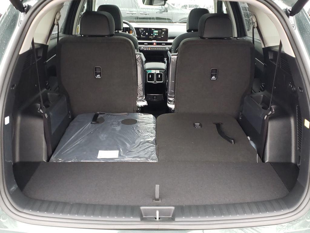 new 2026 Kia Sorento Hybrid car, priced at $40,978