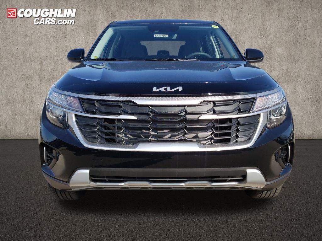 new 2026 Kia Seltos car, priced at $25,930