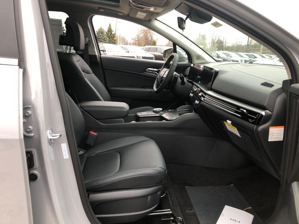 new 2026 Kia Sportage Hybrid car, priced at $34,278