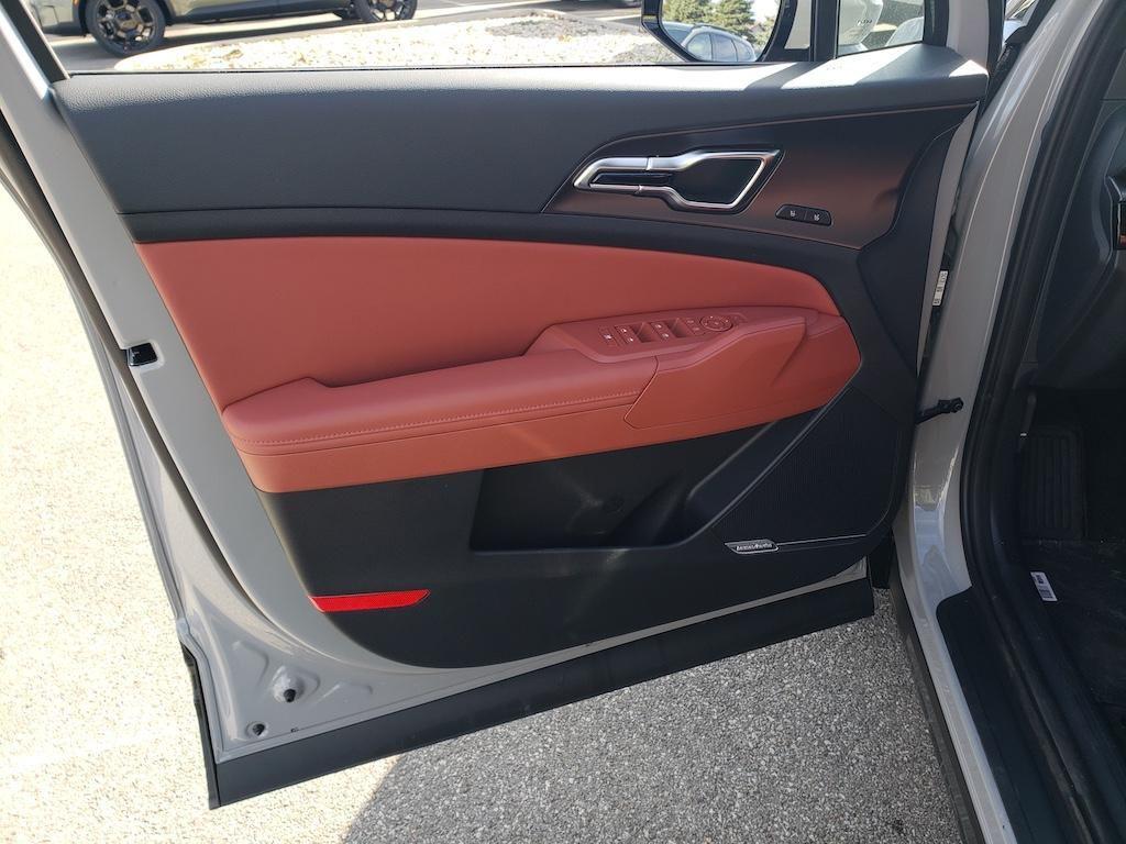 new 2026 Kia Sportage Hybrid car, priced at $39,590