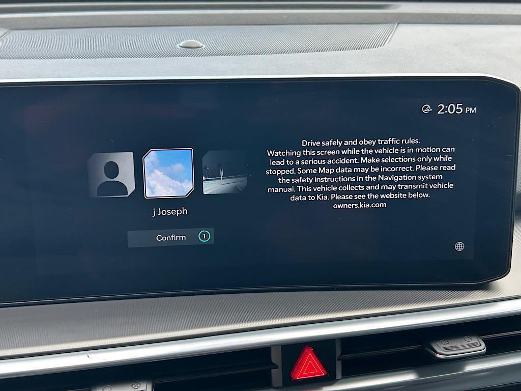 new 2024 Kia Sorento car, priced at $38,999