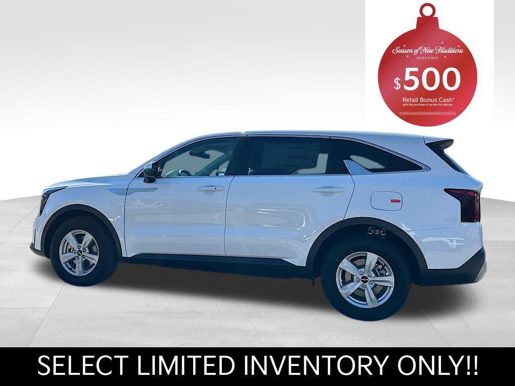 new 2026 Kia Sorento car, priced at $29,925