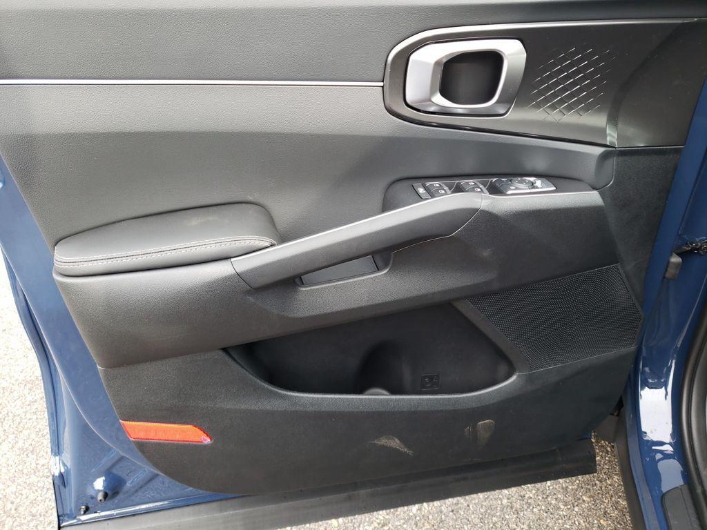 new 2026 Kia Sorento car, priced at $38,995