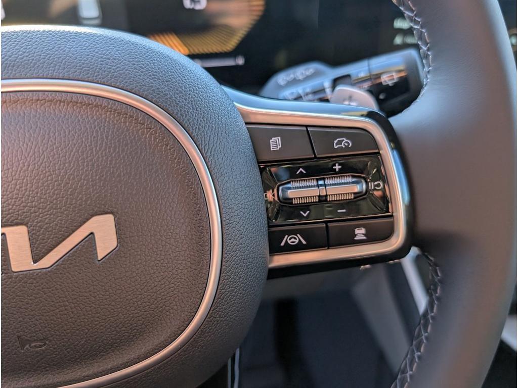 new 2026 Kia Carnival Hybrid car, priced at $42,550