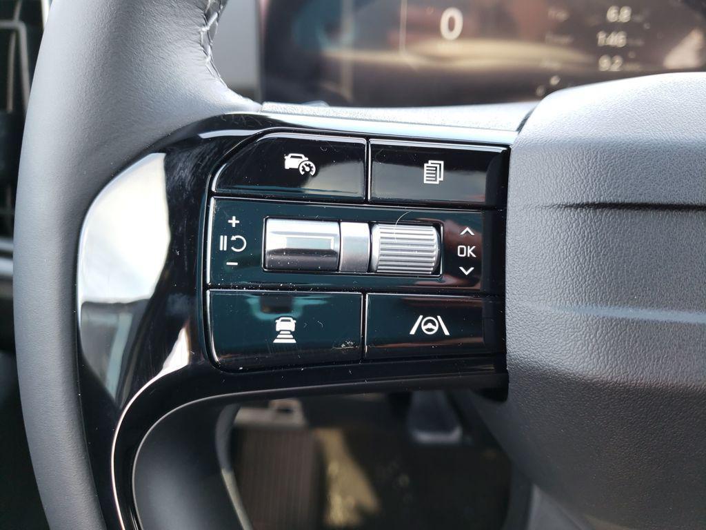 new 2026 Kia Sorento Hybrid car, priced at $45,018