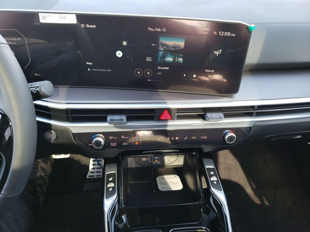 new 2026 Kia Sorento Hybrid car, priced at $45,018