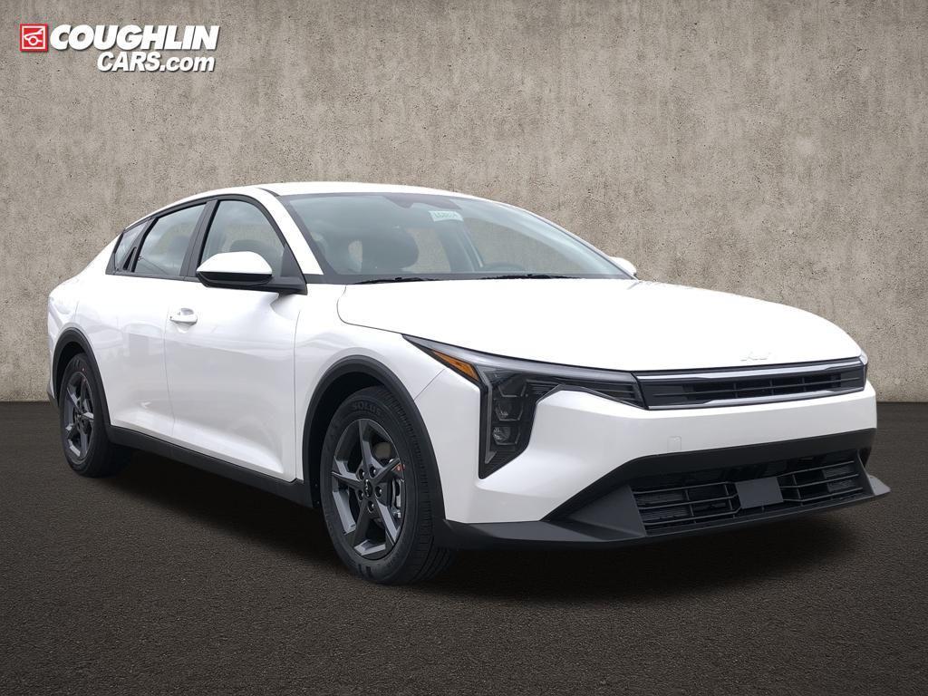 new 2025 Kia K4 car, priced at $23,749