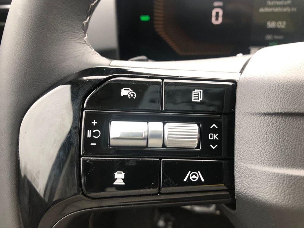 new 2026 Kia Sorento Hybrid car, priced at $40,228