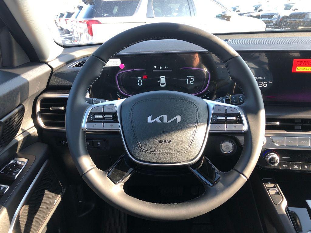 new 2025 Kia Telluride car, priced at $42,035