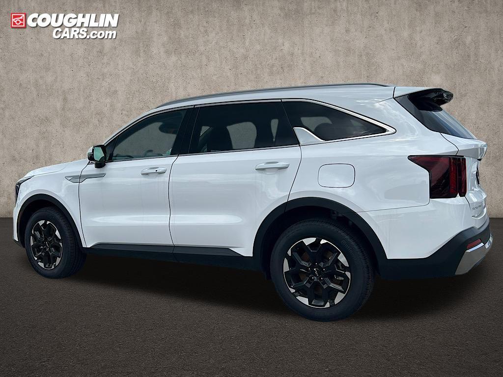 new 2025 Kia Sorento car, priced at $35,913