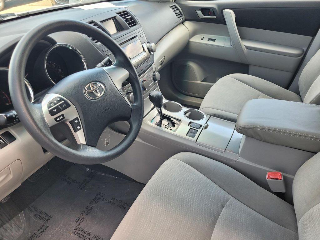 used 2012 Toyota Highlander car, priced at $12,999