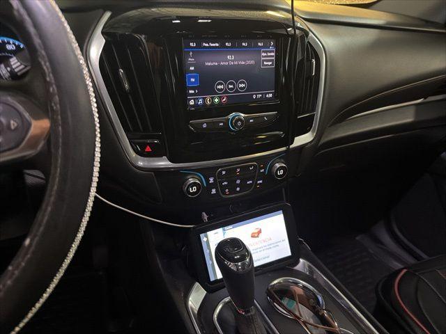 used 2020 Chevrolet Traverse car, priced at $12,490