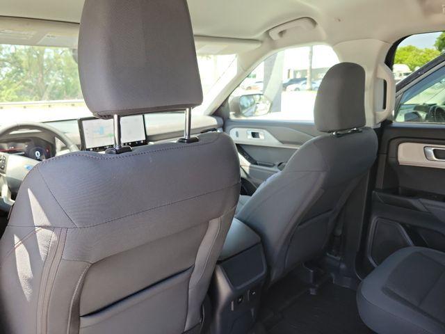 used 2025 Ford Explorer car, priced at $31,990