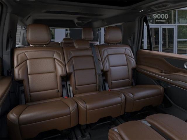 new 2025 Lincoln Navigator L car, priced at $99,674