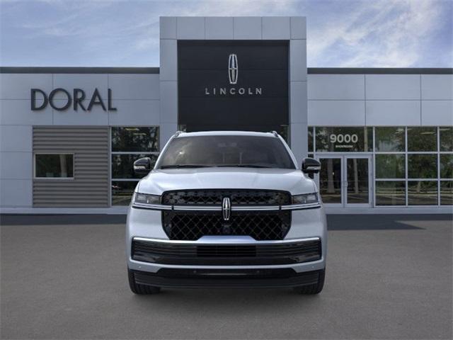 new 2025 Lincoln Navigator car, priced at $103,443