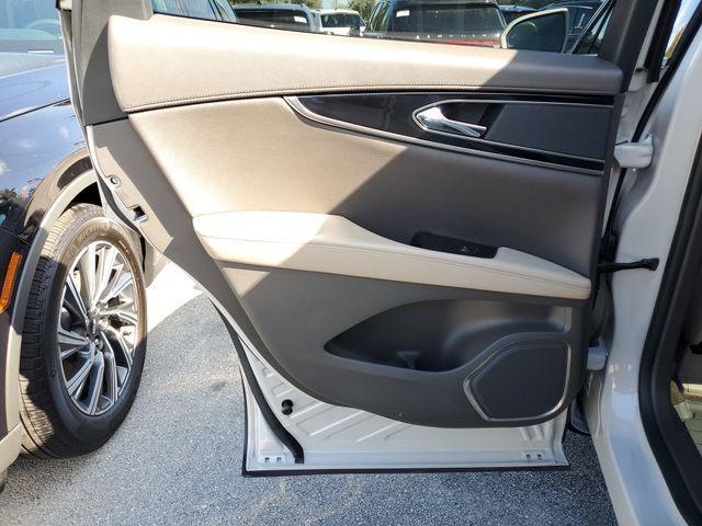used 2022 Lincoln Nautilus car, priced at $27,990